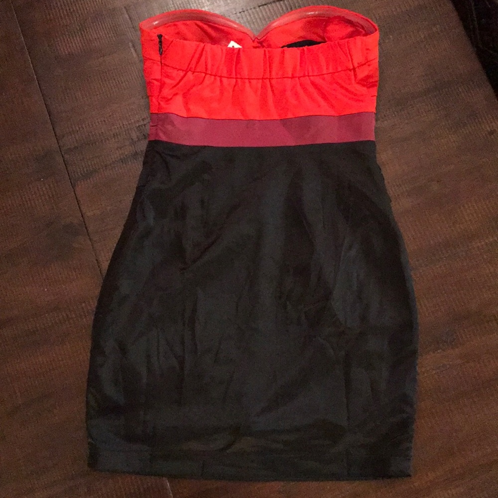 ‼️LAST DAY‼️NWT~ Wow Couture Strapless Dress - Picture 3 of 8